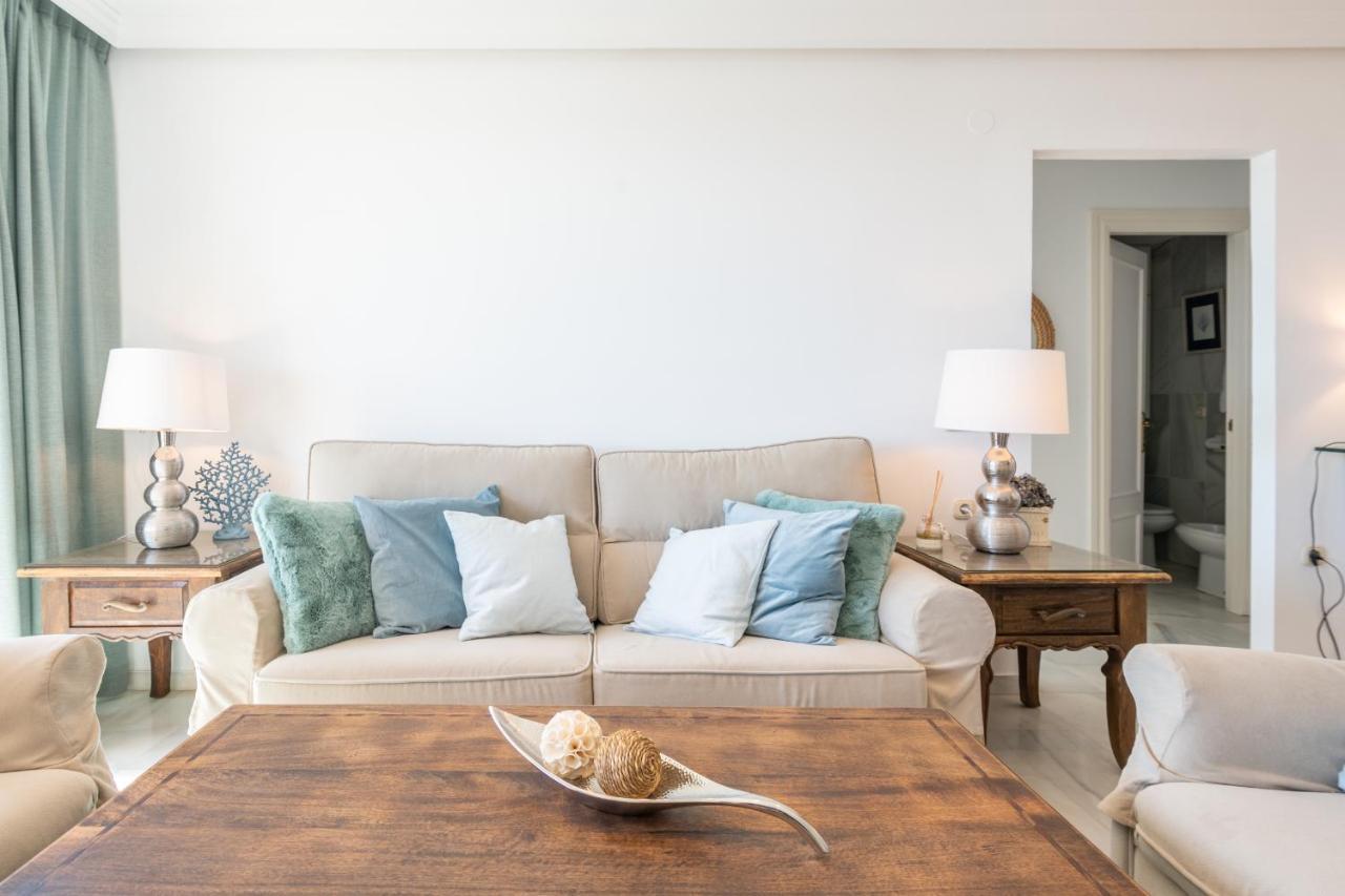 Apartamento Familiar Vistas Al Mar By Rent Me 埃斯特波纳 外观 照片
