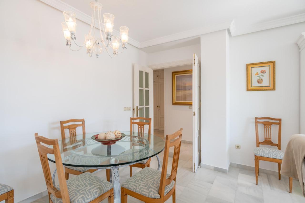 Apartamento Familiar Vistas Al Mar By Rent Me 埃斯特波纳 外观 照片